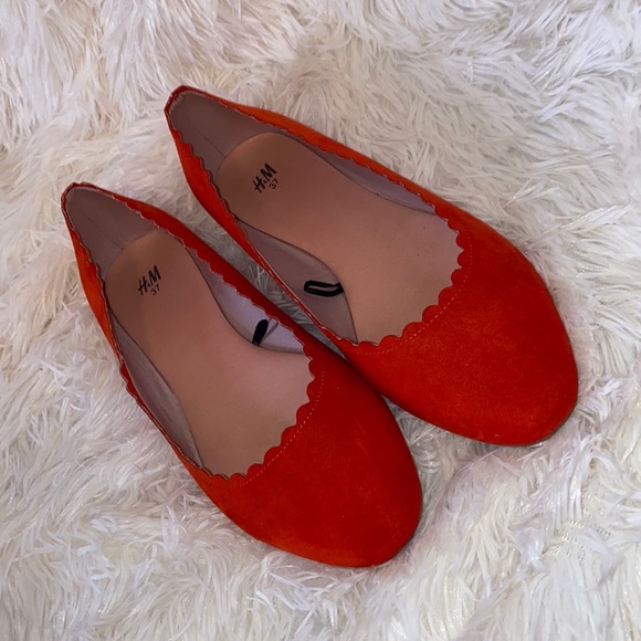 H&M Flats - Picture 2 of 3